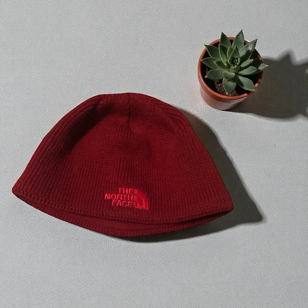 The North Face• Kid’s Red Knit Fleece Inner Beanie Hat